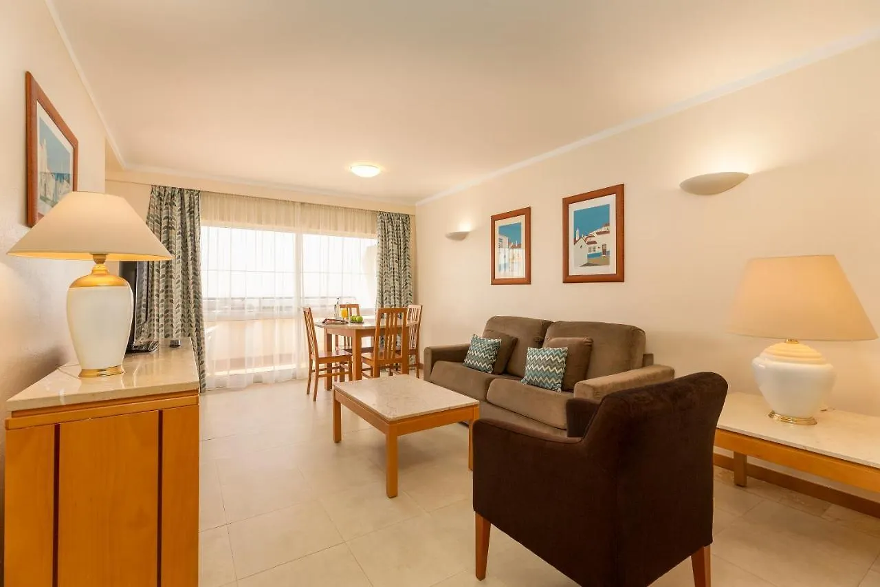 Interpass Vau Hotel Apartamentos Portimão 4*,  Portugalia