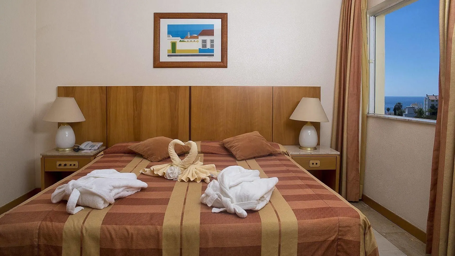 Interpass Vau Hotel Apartamentos Portimão 4*,  Portugalsko
